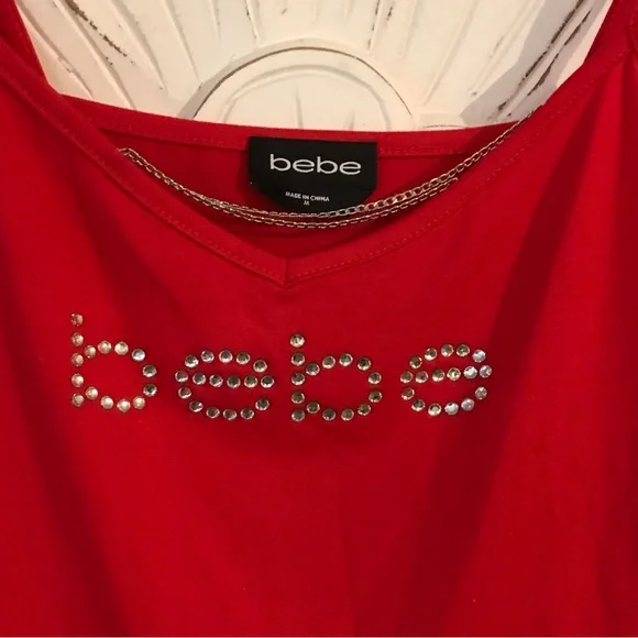 NWT bebe red sequin top w/draping chain across chest Sz M - Picture 2 of 7